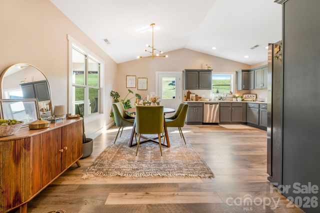 38 Sunrise Drive, Mars Hill, NC 28754