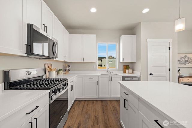 2163 168TH Place NE, Marysville, WA 98271