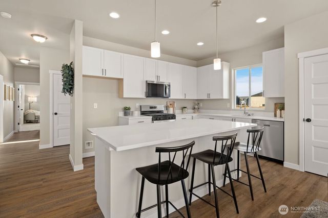 2163 168TH Place NE, Marysville, WA 98271