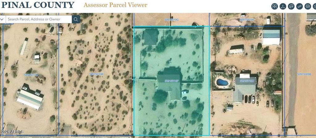 Image 1 of property listing at 32324 N APACHE Avenue, San Tan Valley, AZ 85144