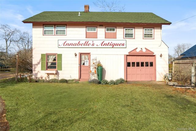 449 Montauk Highway, East Moriches, NY 11940