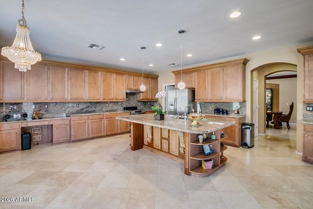 2892 E BEECHNUT Place, Chandler, AZ 85249