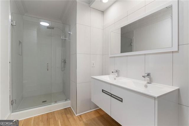 8965 Laurel Way, Alpharetta, GA 30022