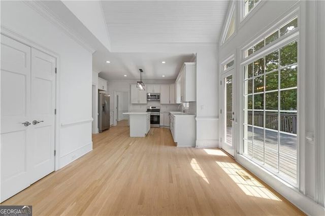 8965 Laurel Way, Alpharetta, GA 30022
