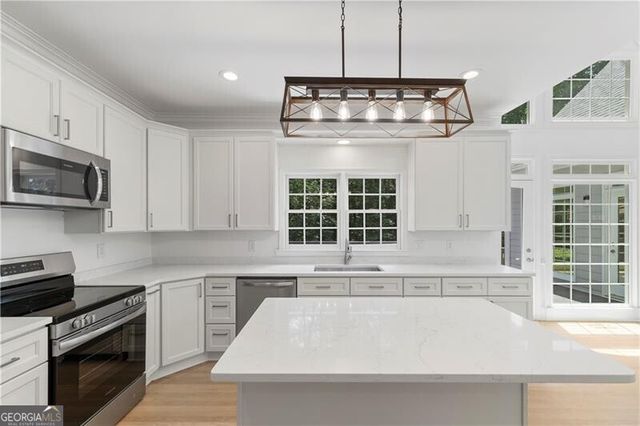 8965 Laurel Way, Alpharetta, GA 30022