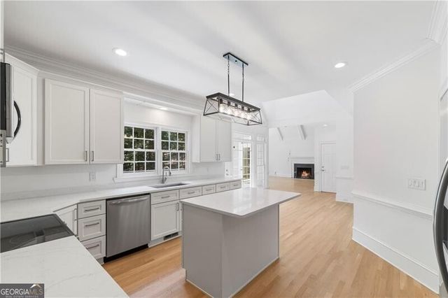 8965 Laurel Way, Alpharetta, GA 30022
