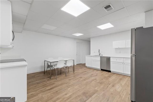 8965 Laurel Way, Alpharetta, GA 30022
