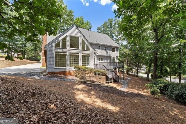 8965 Laurel Way, Alpharetta, GA 30022