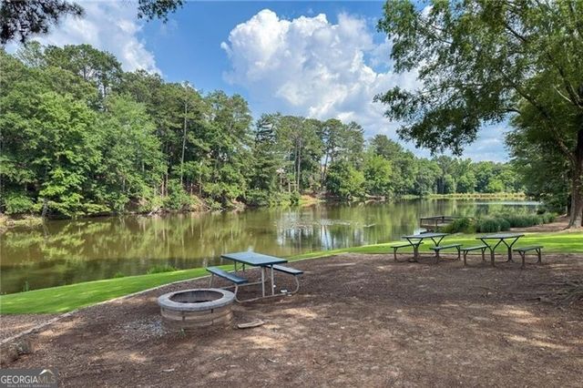 8965 Laurel Way, Alpharetta, GA 30022
