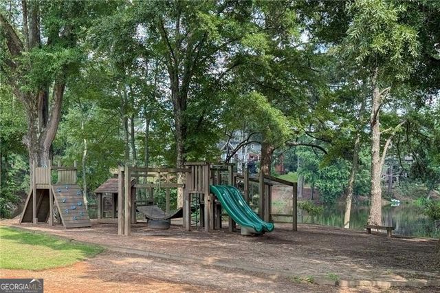 8965 Laurel Way, Alpharetta, GA 30022