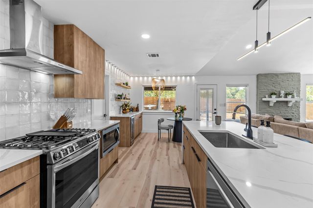 3301 Western DR, Austin, TX 78745