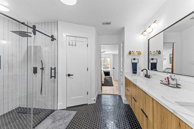 3301 Western DR, Austin, TX 78745