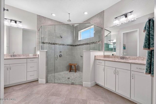 826 Sunny Horizon Court, Daytona Beach, FL 32124