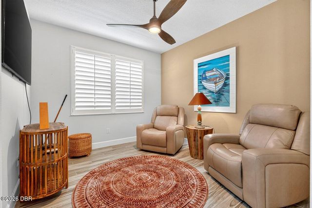 826 Sunny Horizon Court, Daytona Beach, FL 32124