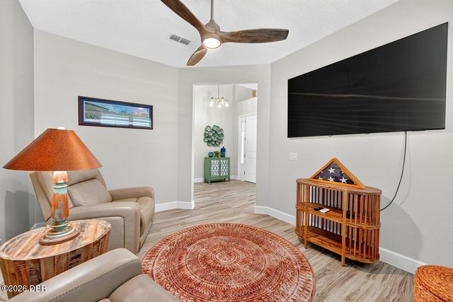 826 Sunny Horizon Court, Daytona Beach, FL 32124