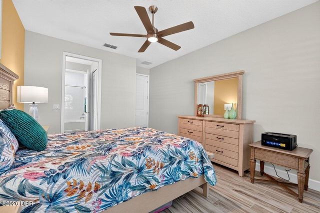 826 Sunny Horizon Court, Daytona Beach, FL 32124