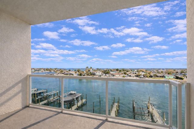 415 ISLAND WAY 402, Clearwater Beach, FL 33767