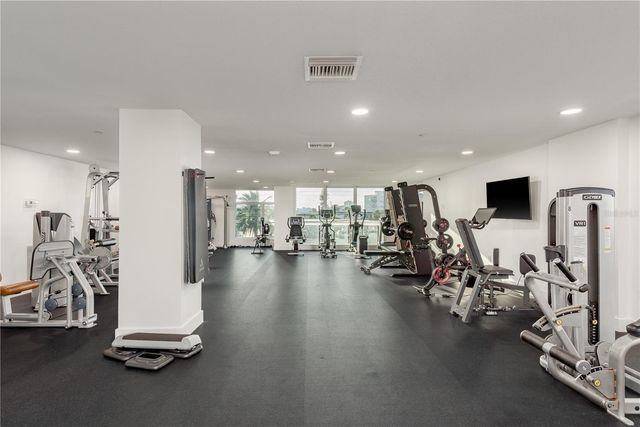 415 ISLAND WAY 402, Clearwater Beach, FL 33767