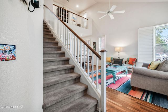 5197 E Calle Vista De Colores, Tucson, AZ 85711