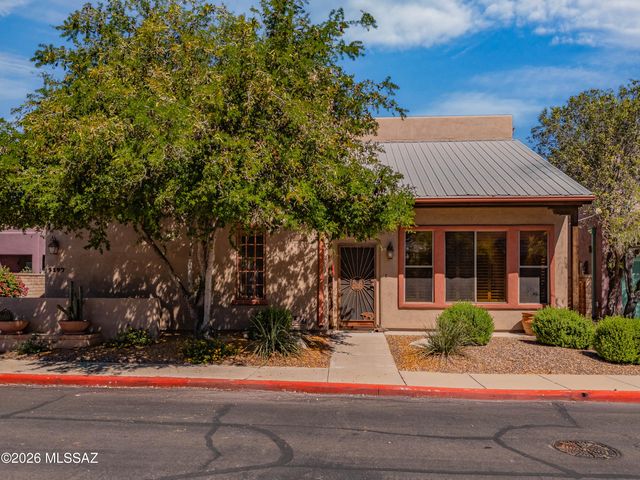 5197 E Calle Vista De Colores, Tucson, AZ 85711