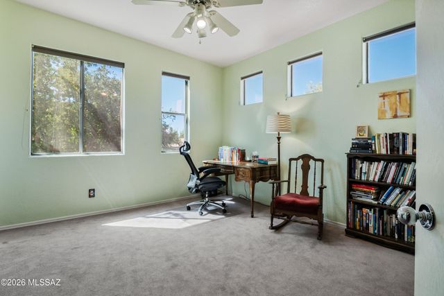 5197 E Calle Vista De Colores, Tucson, AZ 85711