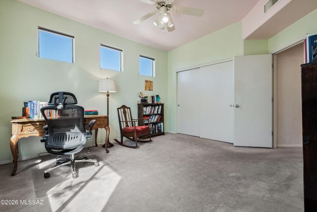 5197 E Calle Vista De Colores, Tucson, AZ 85711