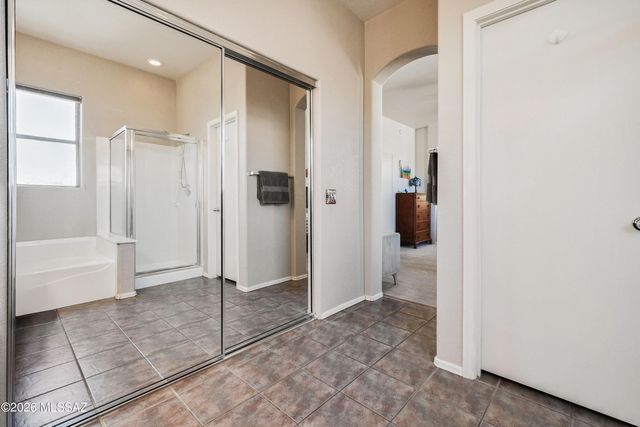 5197 E Calle Vista De Colores, Tucson, AZ 85711