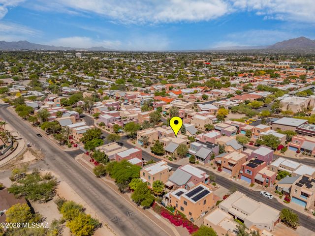 5197 E Calle Vista De Colores, Tucson, AZ 85711