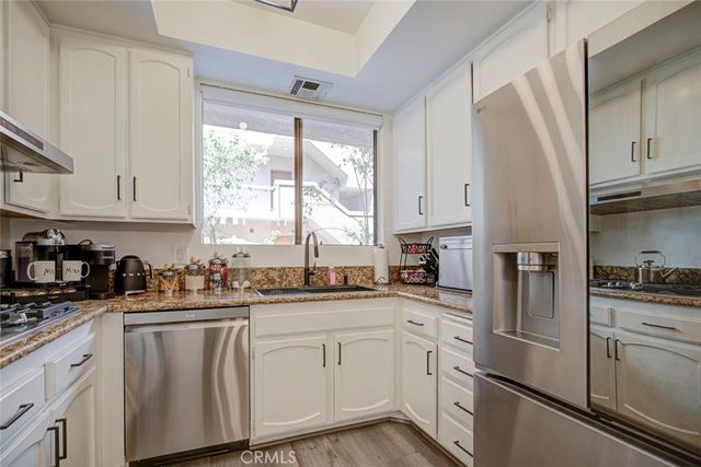 511 N Jackson 101, Glendale, CA 91206