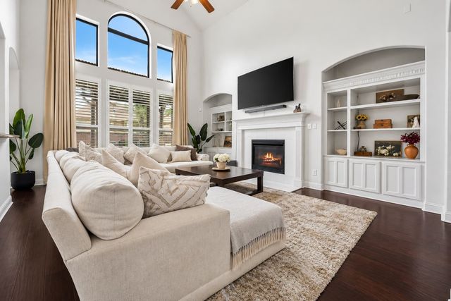 3020 Nadar Avenue, Grand Prairie, TX 75054