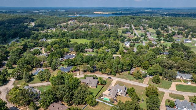 1501 Quail Creek, Conway, AR 72032