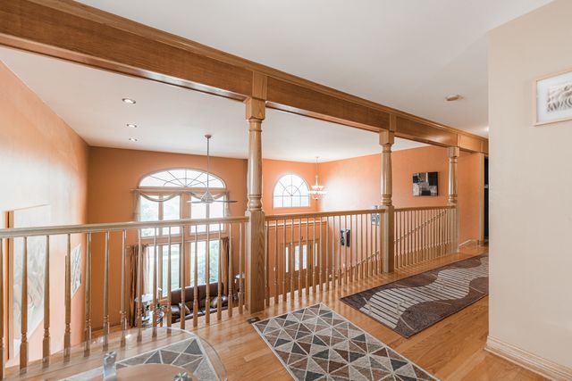 1233 Covington Drive, Lemont, IL 60439