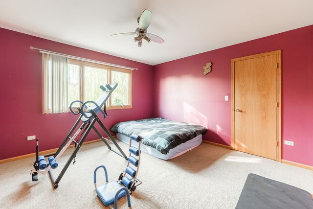 1233 Covington Drive, Lemont, IL 60439