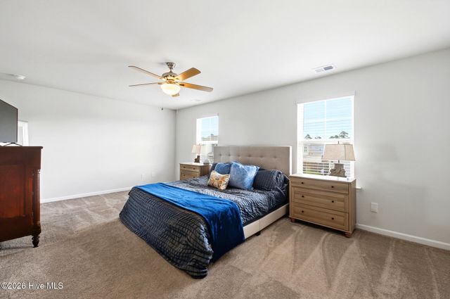 8328 E Highcroft Drive NE, Leland, NC 28451