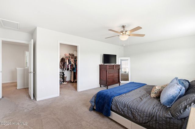 8328 E Highcroft Drive NE, Leland, NC 28451