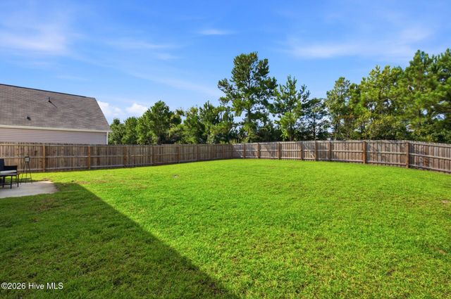 8328 E Highcroft Drive NE, Leland, NC 28451