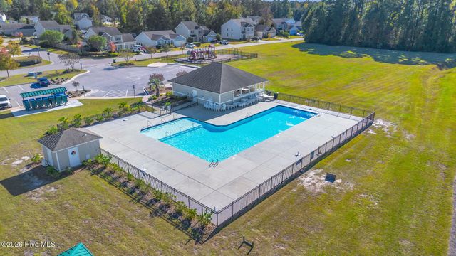 8328 E Highcroft Drive NE, Leland, NC 28451