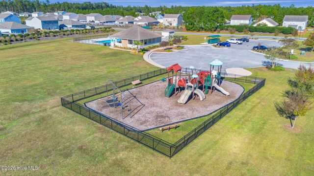 8328 E Highcroft Drive NE, Leland, NC 28451