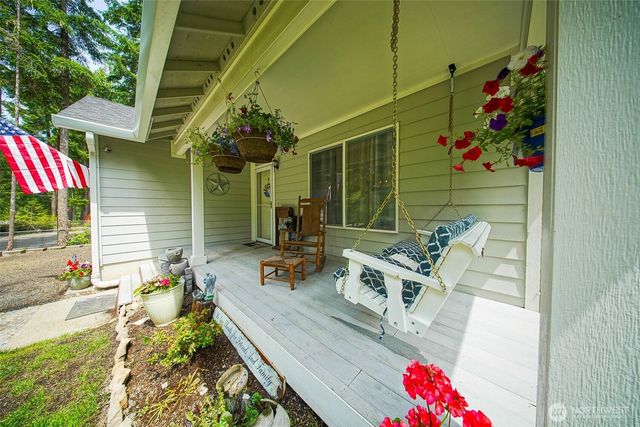 161 E Tenby Way, Shelton, WA 98584