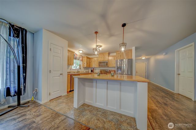 161 E Tenby Way, Shelton, WA 98584