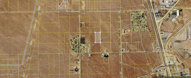 Susan Ave Avenue, Mojave, CA 93501