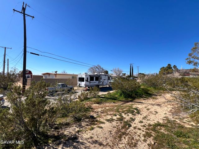 Susan Ave Avenue, Mojave, CA 93501