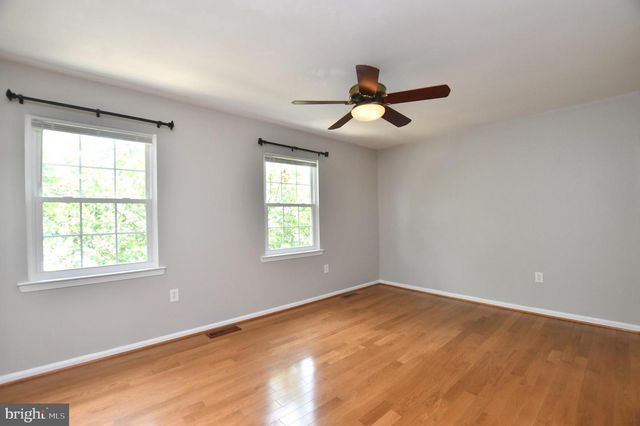 7733 TREVINO LN, Falls Church, VA 22043
