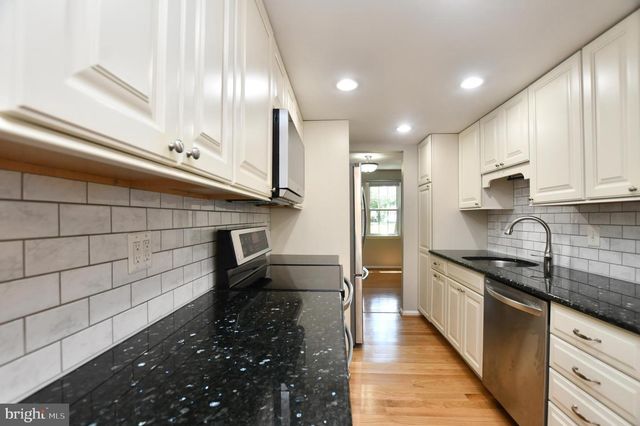 7733 TREVINO LN, Falls Church, VA 22043
