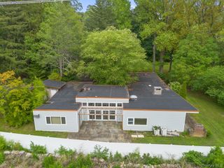 36 Crosshill Road, Hartsdale, NY 10530