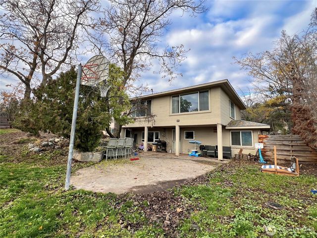 1815 Kay Street, Oroville, WA 98844