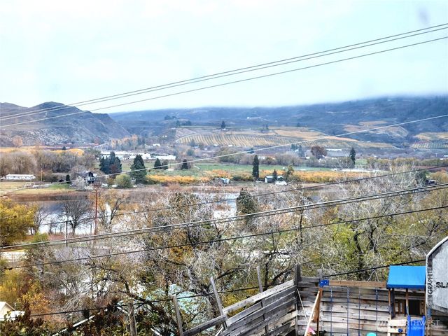 1815 Kay Street, Oroville, WA 98844