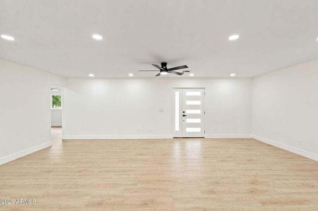 8314 E CAMELBACK Road, Scottsdale, AZ 85251