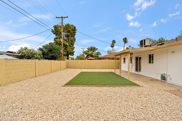 8314 E CAMELBACK Road, Scottsdale, AZ 85251