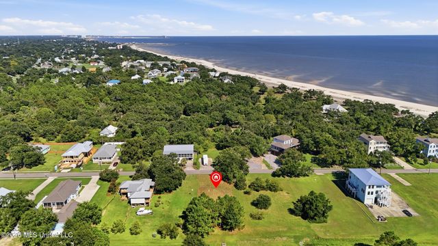 234 S Lang Avenue, Long Beach, MS 39560